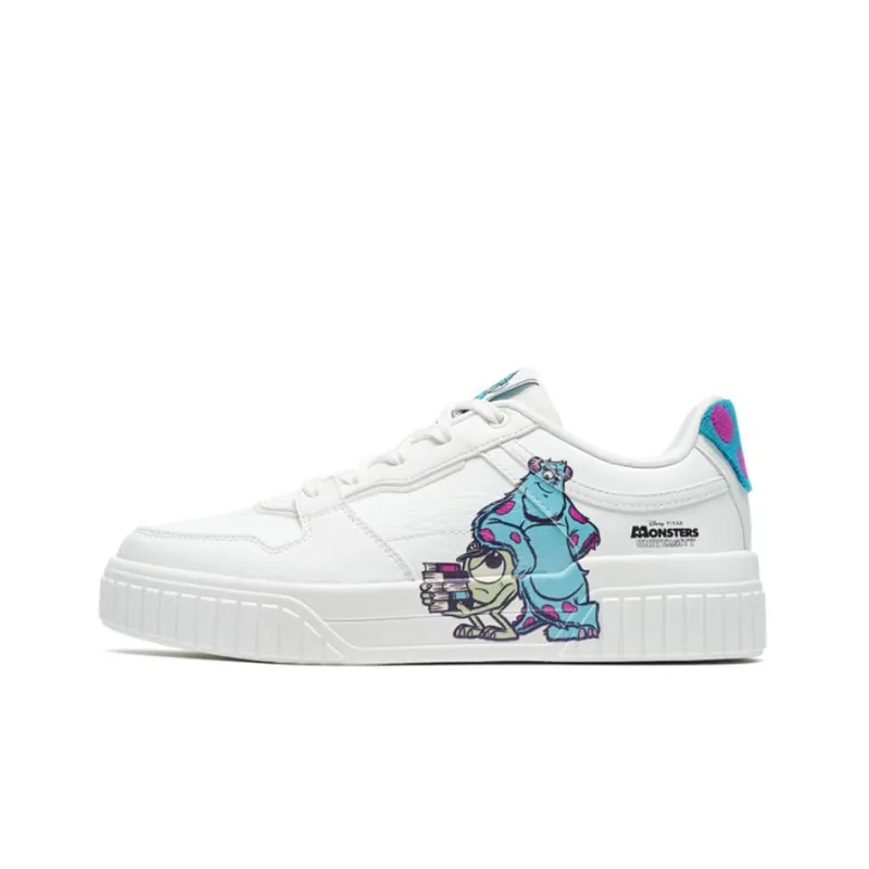 GUAISHOUDAXUE x XTEP Skateboard Shoes Women's White Blue-0