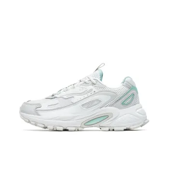 XTEP Steep Ridge 1.0 Low Top Running Shoes Women's White Gray