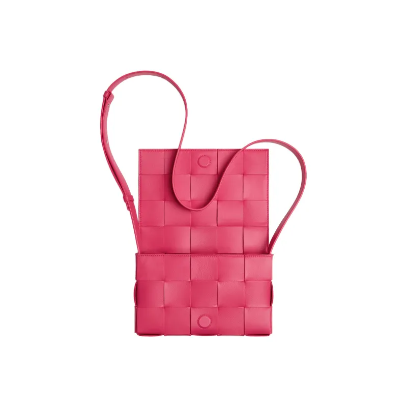 Bottega Veneta Cassette Bag Cranberry-3