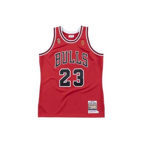 Mitchell & Ness Michael Jordan Chicago Bulls 1996-97 Road Authentic NBA Jersey 