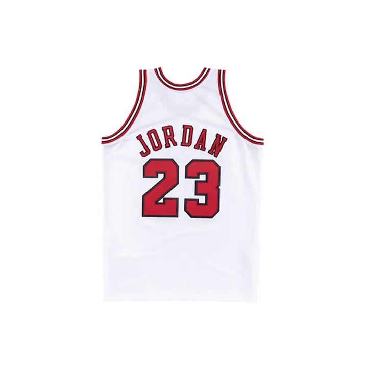 Mitchell & Ness Chicago Bulls Home 1997 98 Michael Jordan Authentic Jersey-1