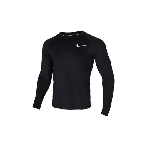 Nike Male Fitness clothes