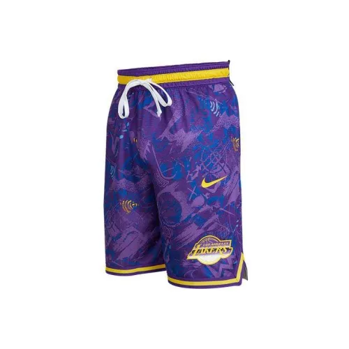 Nike Casual Shorts Men Purple