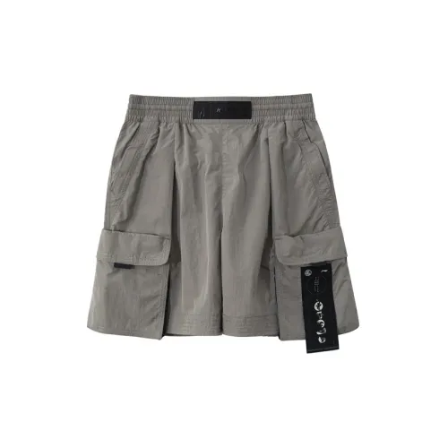 LiNing Sports Fashion Collection Casual Shorts Men Iron Cyan Gray