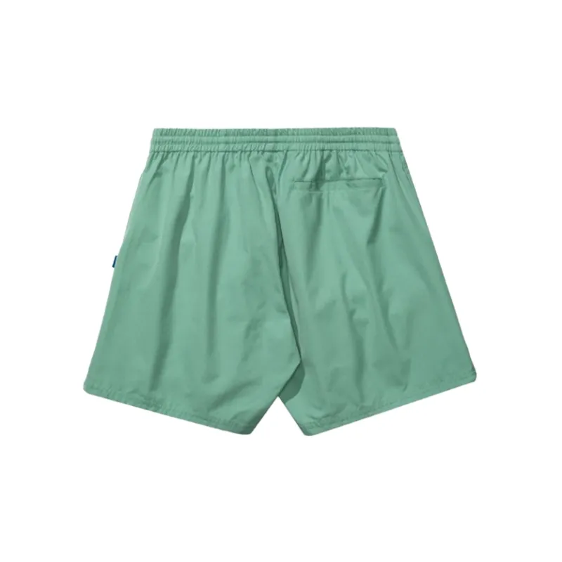 UNDEFEATED SS21 Loose Fit Shorts Unisex-1