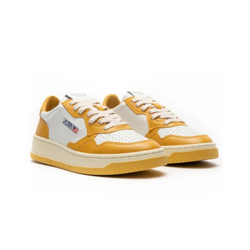 AUTRY Medalist Low Bicolor 'White Yellow' Women's-1