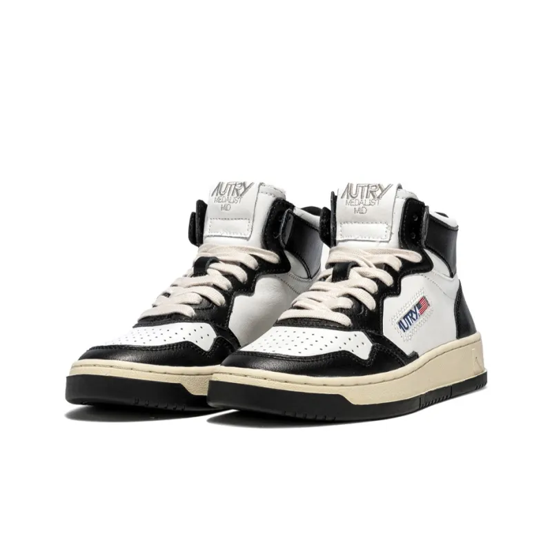AUTRY Medalist Mid Bicolor 'White Black' Women's-2