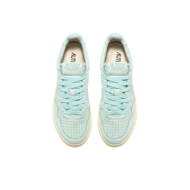 AUTRY Medalist Leather Low 'Shell Blue' Women's-2