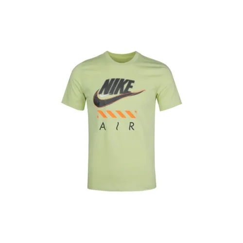 Nike T-Shirts Men Bright Lime