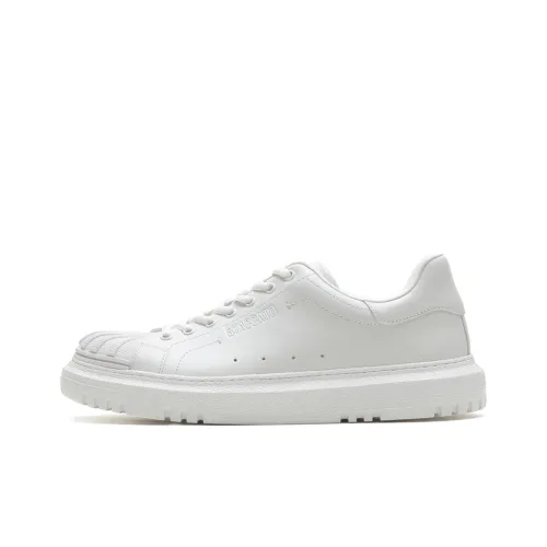 Staccato Skateboard Shoes Men Low-Top White