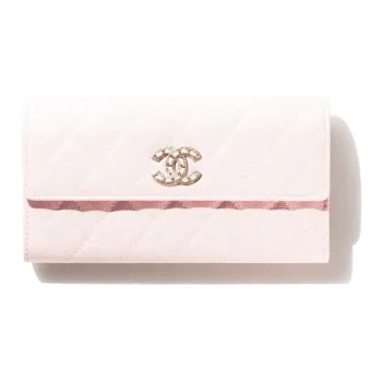 CHANEL Grain Embossed Shiny Calfskin With Gold Metal Flap Wallet Women's Light Pink