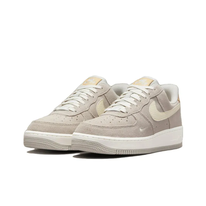 Nike Air Force 1 Low '07 Light Bone Women's-2