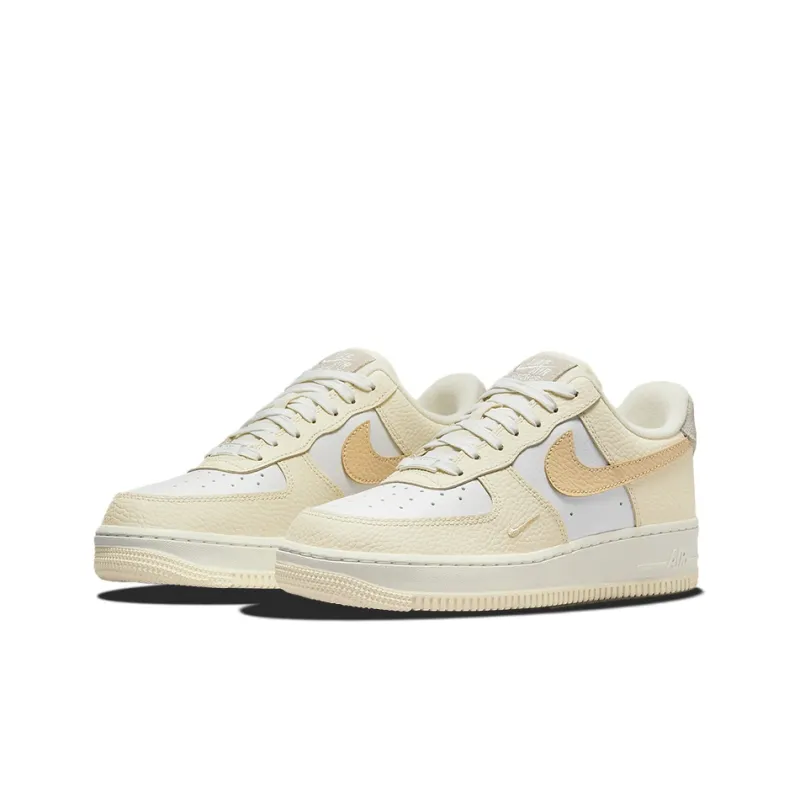 Nike Air Force 1 Low '07 Se Coconut Milk Women's-2