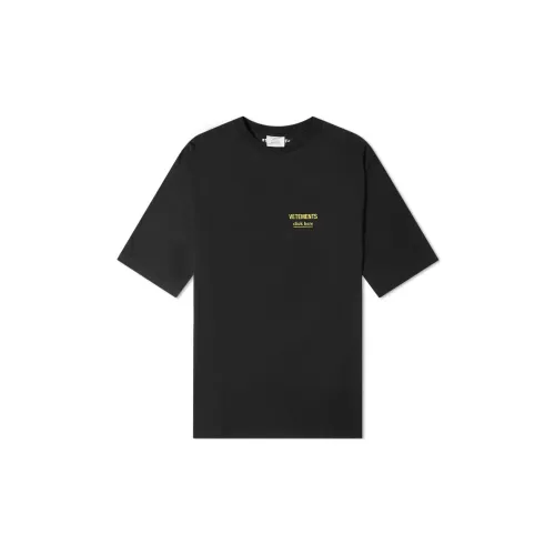 Vetements T-Shirts Men Black