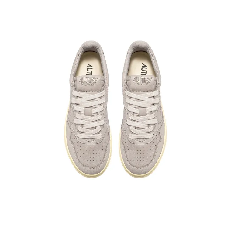 AUTRY Medalist Low Soft Goatskin 'Beige' Women's-2