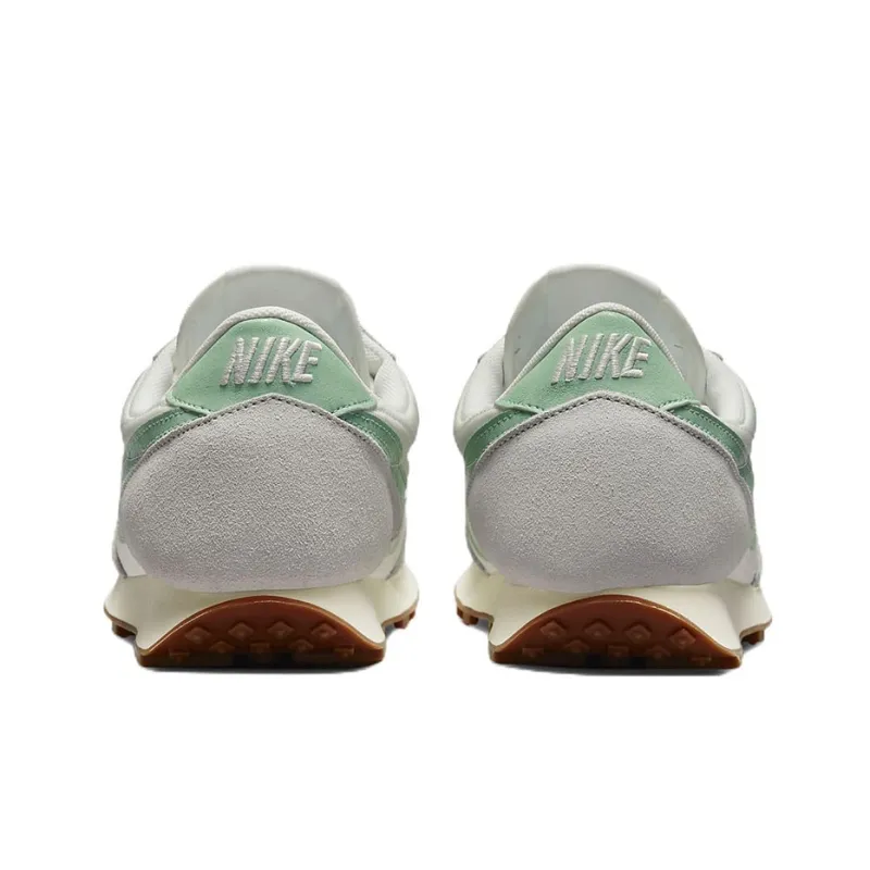Nike Daybreak Se Enamel Green Women's-4