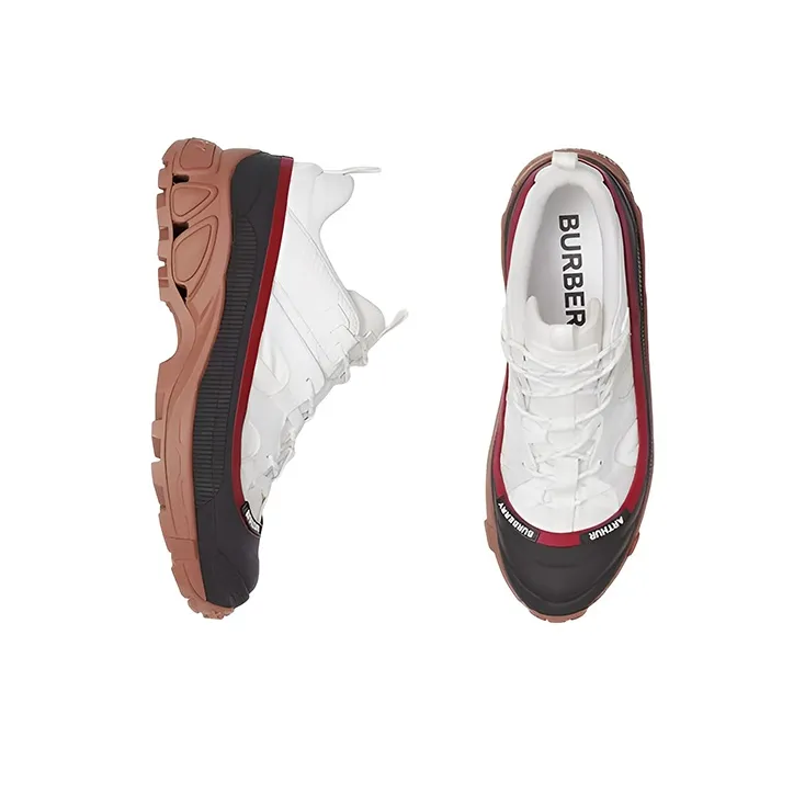 Burberry Arthur White Warm Walnut-3