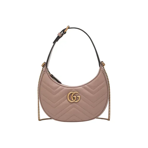 GUCCI GG Marmont Shoulder Bags