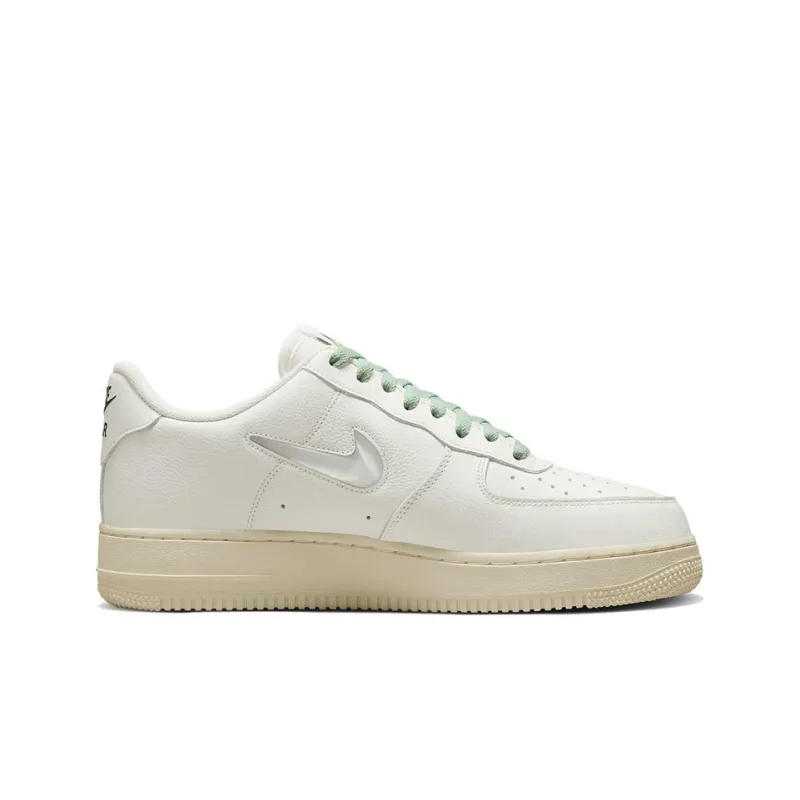 Nike Air Force 1 '07 Premium Vintage 'Certified Fresh'-1