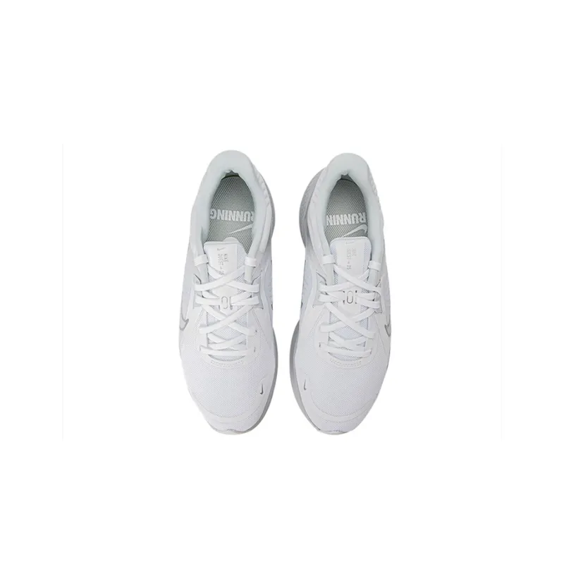 Nike Quest 5 White Metallic Silver Women's-3