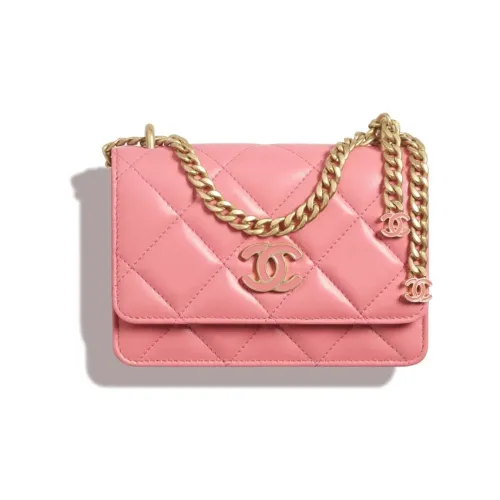 CHANEL 22P Handbags