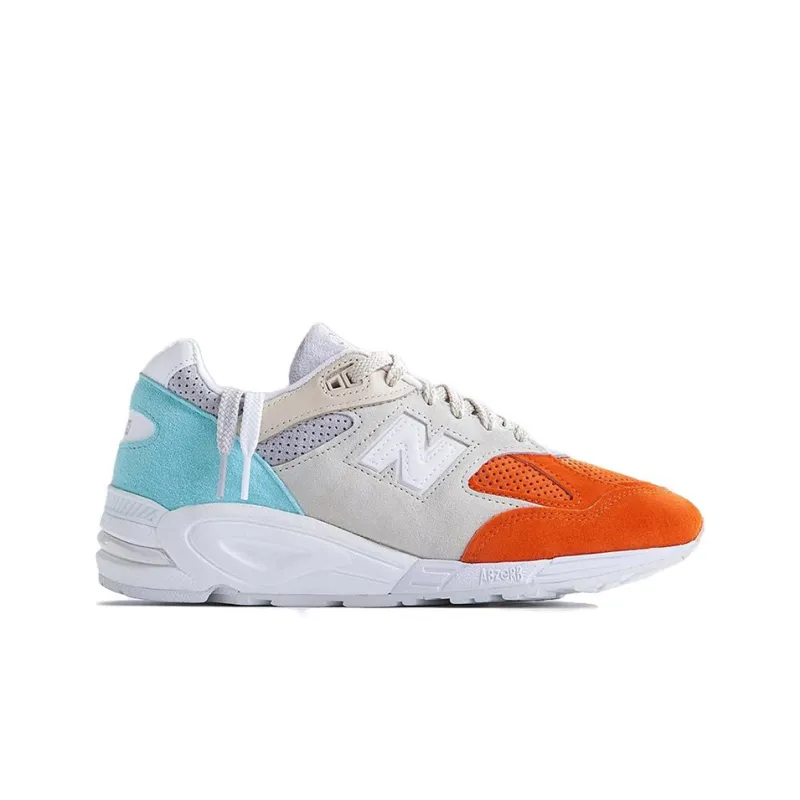New Balance 990v2 Kith Cyclades Without Socks-1