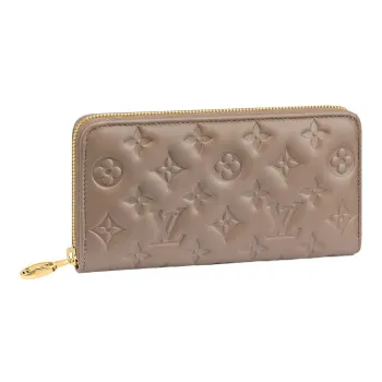 LOUIS VUITTON Zippy Wallet