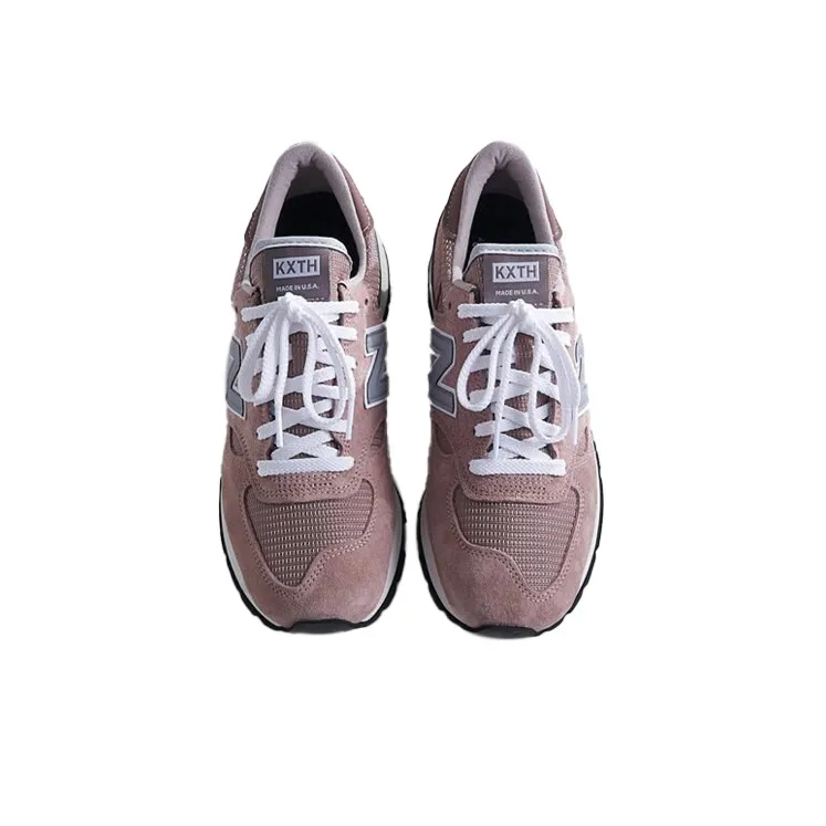 New Balance 990v1 Kith Dusty Rose Without Socks-3