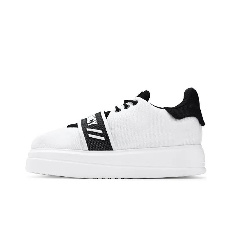 NORVINCY Low Top Stylish Skateboarding Shoes Unisex Black White-1