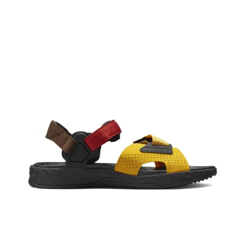 Nike Acg Air Deschutz+ Brown Red Yellow-1
