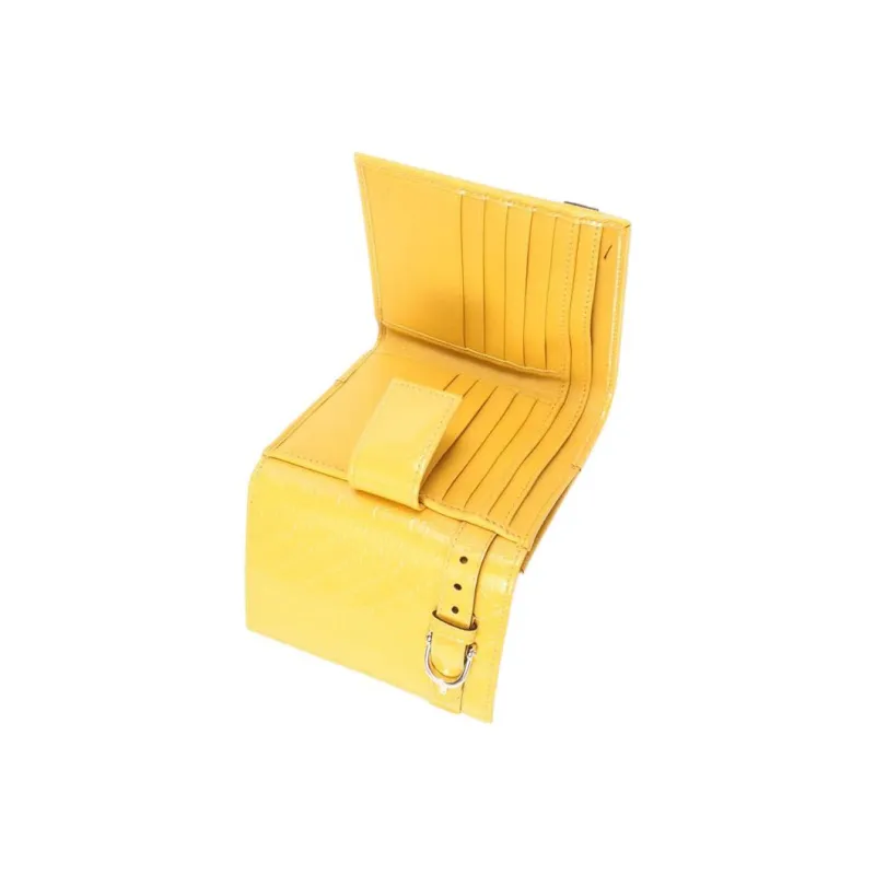 GUCCI Patent Leather Wallet Women's Yellow-2