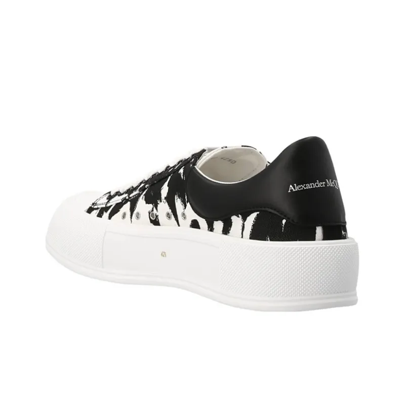 Alexander McQueen Graffiti Printed Low Top Sneakers 'Black White'-2
