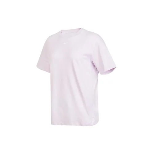 Nike Sportswear Essentials Series T-Shirts Women's Purple