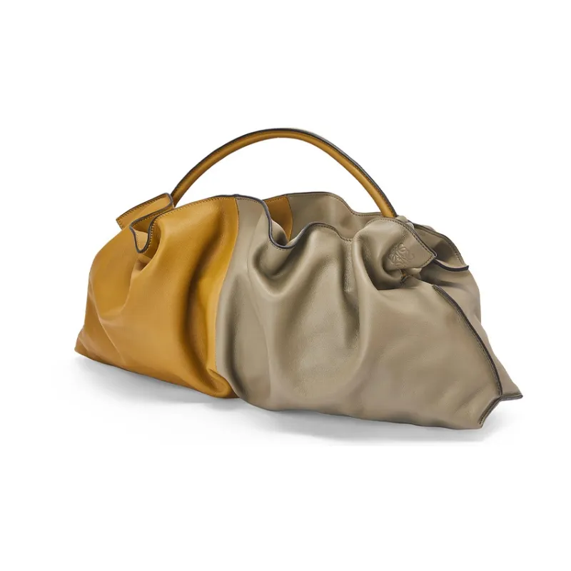 LOEWE Flamenco Handbags-1