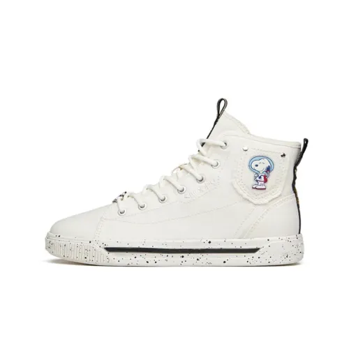 SNOOPY x Anta Snoopy High Top Skateboard Shoes Women's White Black