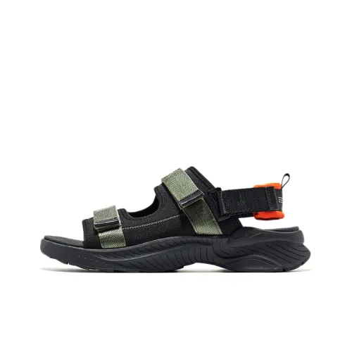 Erke Beach Sandals Men Matte Black/Prunus Green