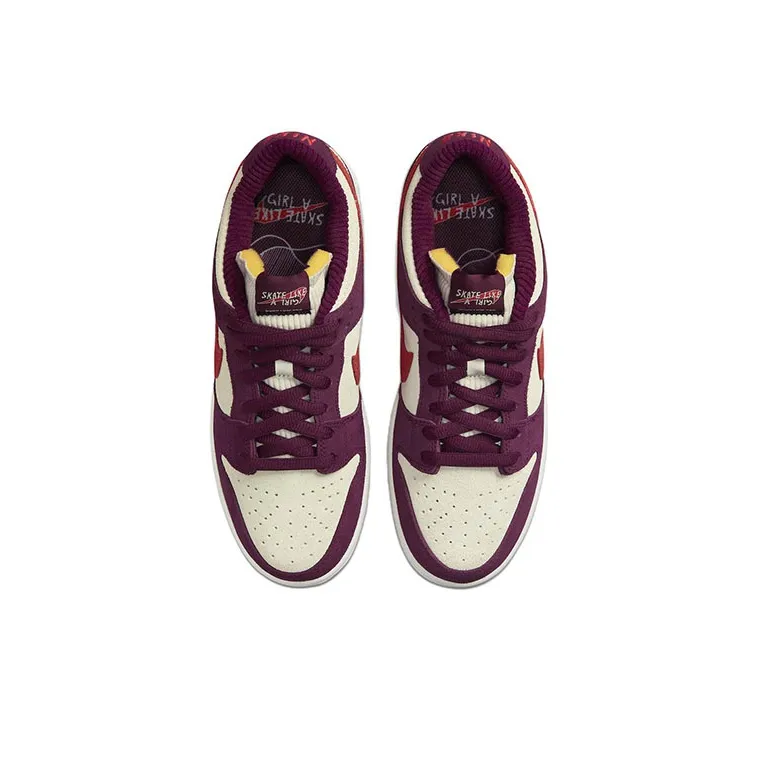 Nike SB Dunk Low Skate Like A Girl-3
