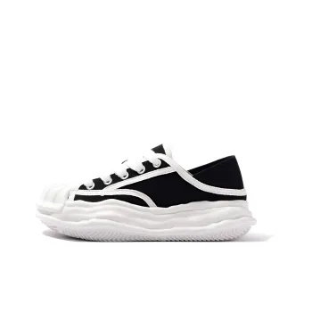 STEVE MADDEN Stylish Skateboarding Shoes Women's Black