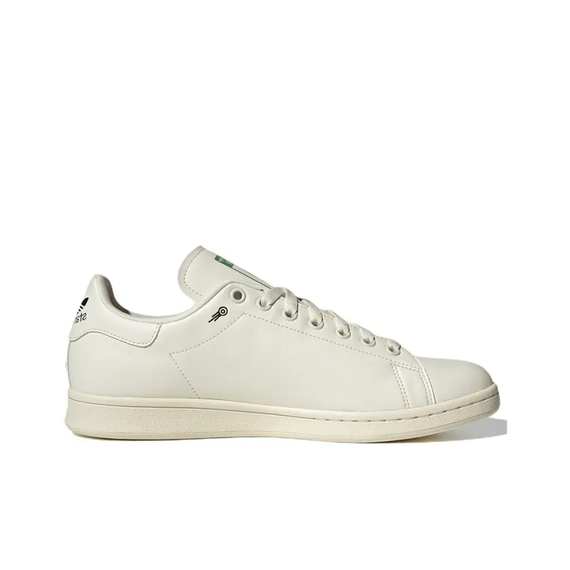 Adidas Stan Smith AndrÃ© Saraiva The World Needs Love-1