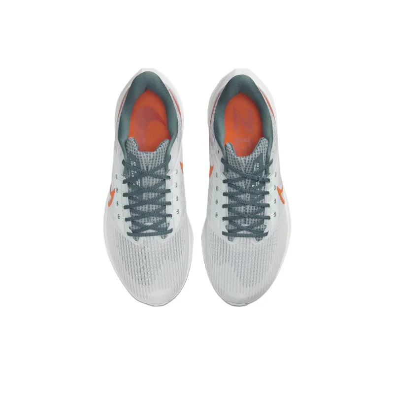 Nike Air Zoom Pegasus 39 4E Wide 'Pure Platinum Total Orange'-3