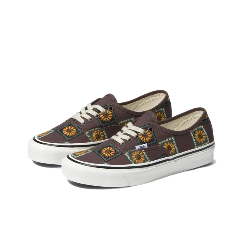 Authentic Vans 44 Dx 'Granny Check - Chocolate'-1