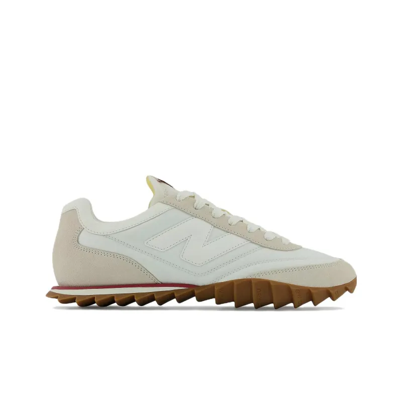New Balance RC30 Moonbeam Gum-1