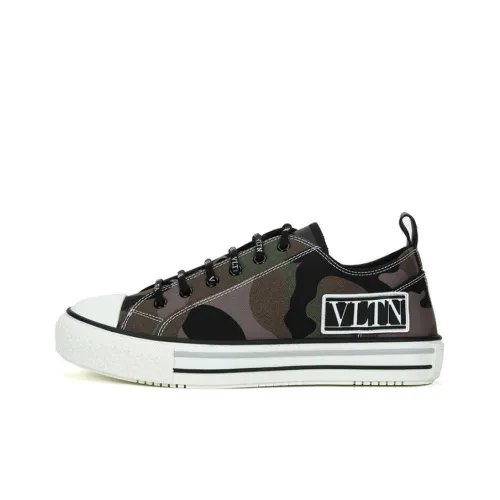 Valentino Low Top Skateboard Shoes Men's Army Green