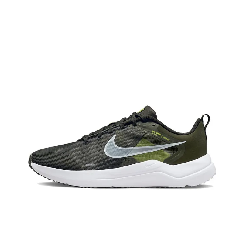 Nike Downshifter 12 Extra Wide Green-0