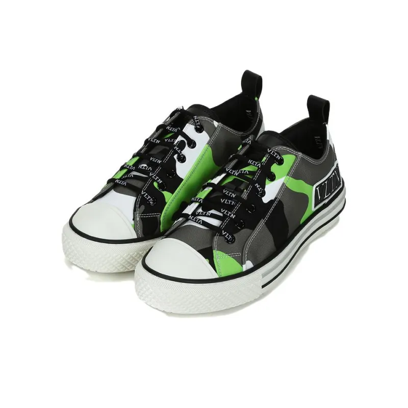 Valentino Camouflage Low Top Skateboard Shoes Men's Neon Green-2