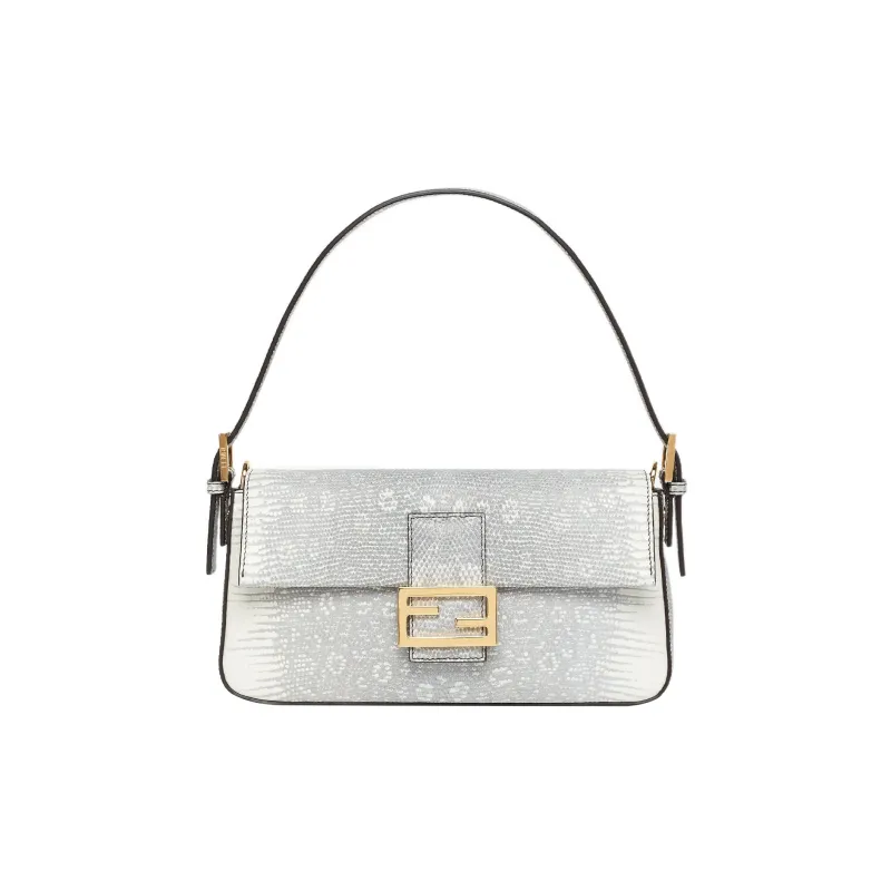 FENDI Baguette Shoulder Bags-0