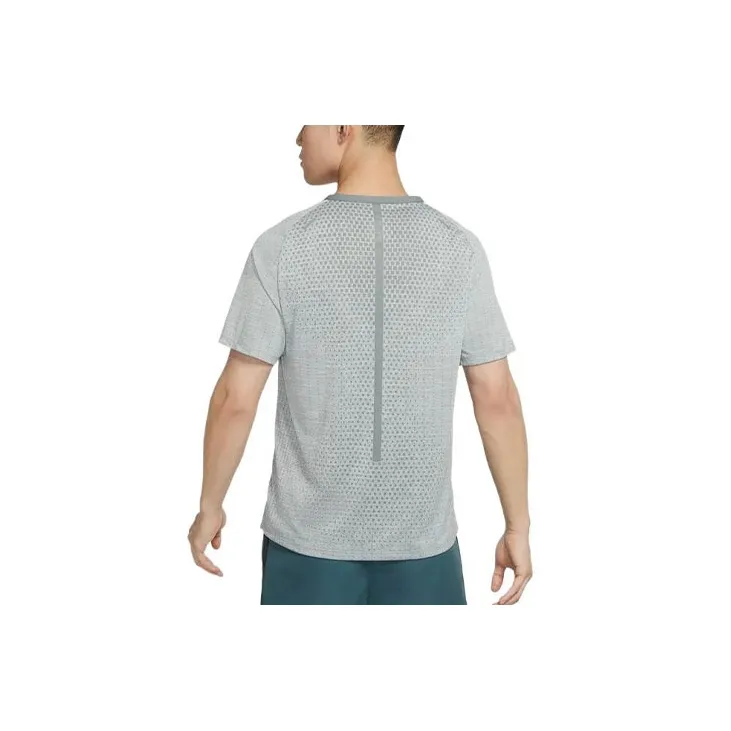 Nike T Shirts Men Smoke Gray-1