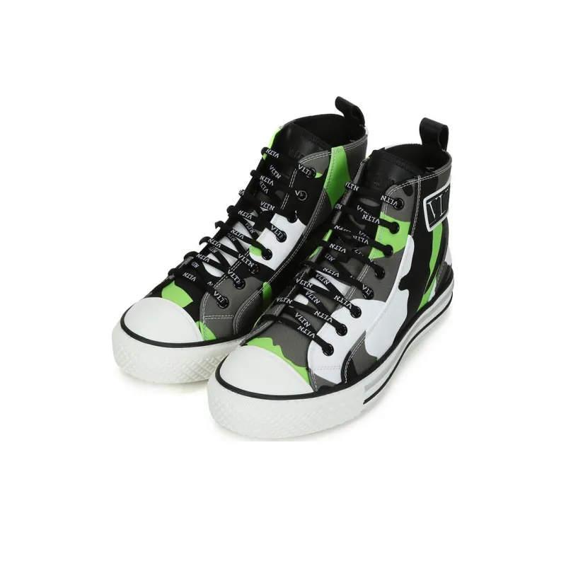 Valentino Stylish Skateboarding Shoes Men's Neon Green-2