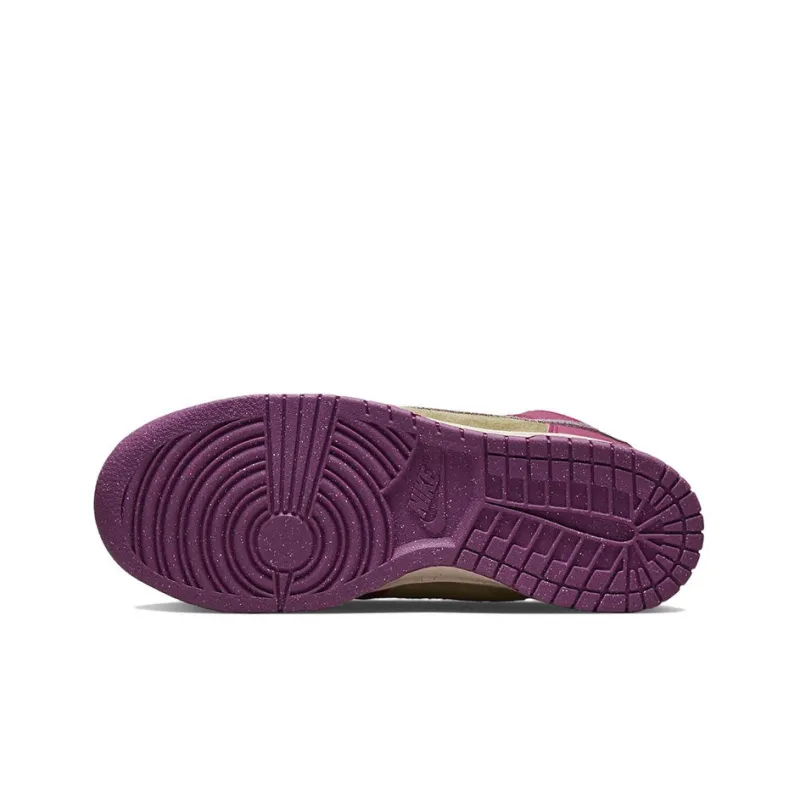Nike Dunk High Dynamic Berry Women's-5