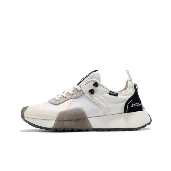 Palladium Troop Runner Casual Shoes Unisex Low Top Star White/Black